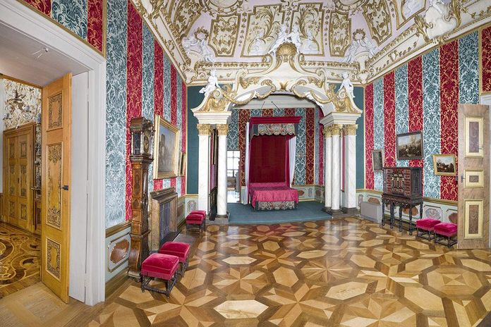 Rastatt Residential Palace, State bed
