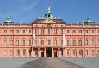 Außenansicht vom Residenzschloss Rastatt