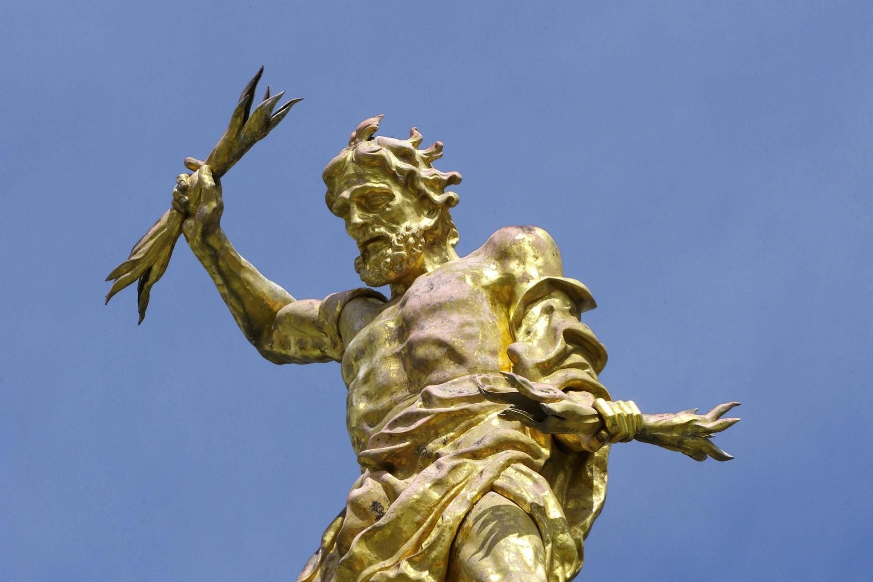 Residenzschloss Rastatt, Dach, Jupiterstatue 