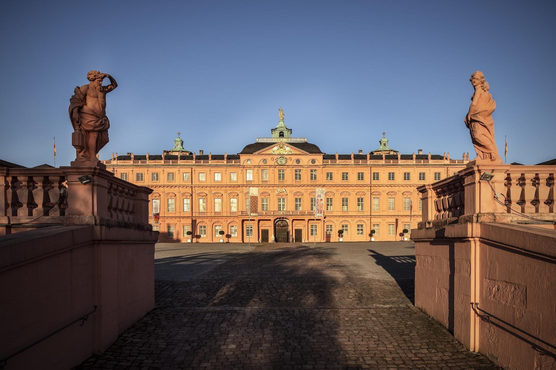 Residenzschloss Rastatt, Außen, Ehrenhof