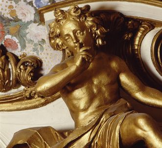 Rastatt Residential Palace, golden figure above the alcove: “The God of Sleep”